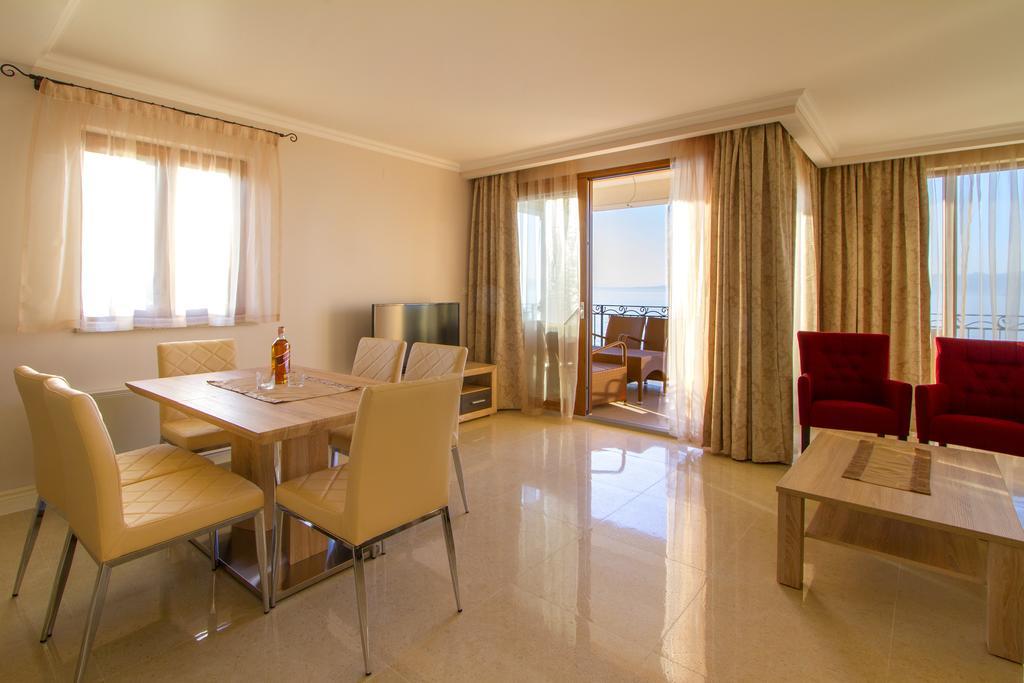 Luxury Apartments Villa Matea Малинска Номер фото